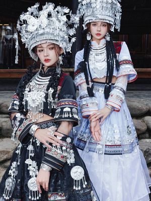 阿卯苗族服装姐妹套装头饰项圈苗疆少女云少数民族云南土家族新款