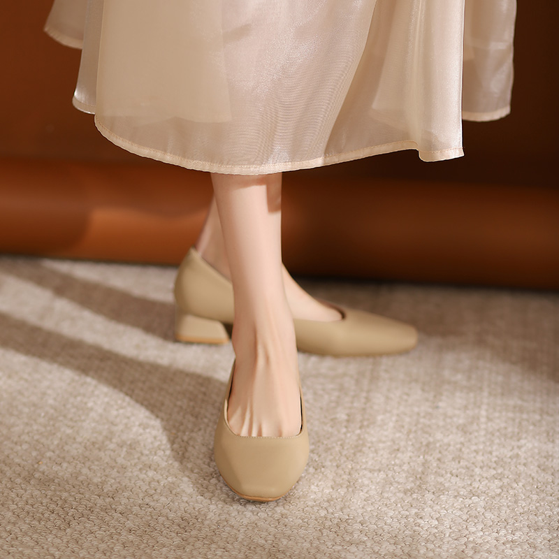 职业通勤低跟裸色气质单鞋女