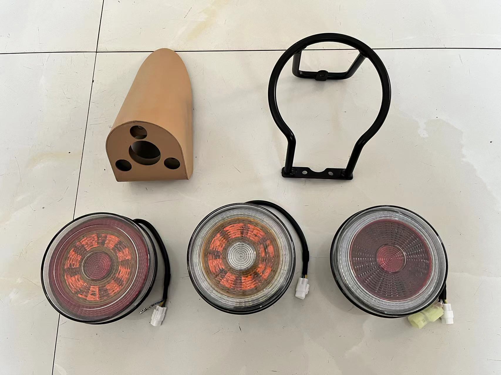 长江650700后尾灯边灯边车前灯