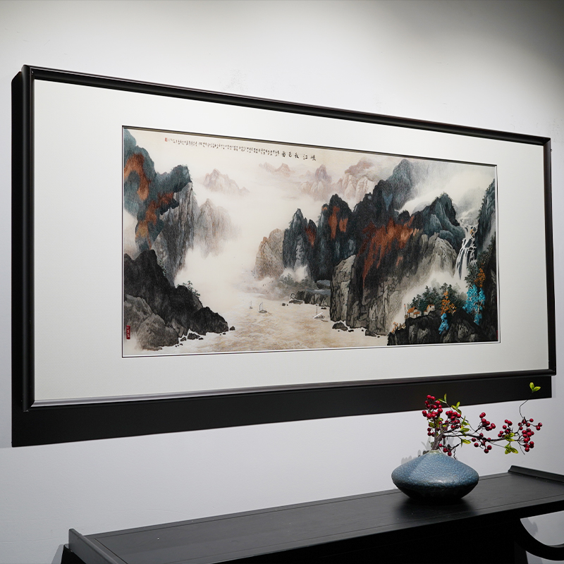 峡江山水客厅沙发背景新中式装饰画山水风景刺绣高端苏绣成品挂画图片