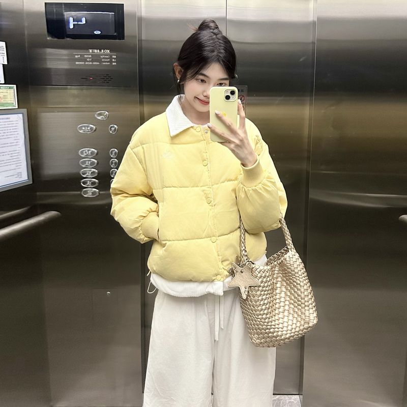 款韩系温柔奶黄色撞色假两件翻领棉服女2025秋冬宽松面包服棉衣