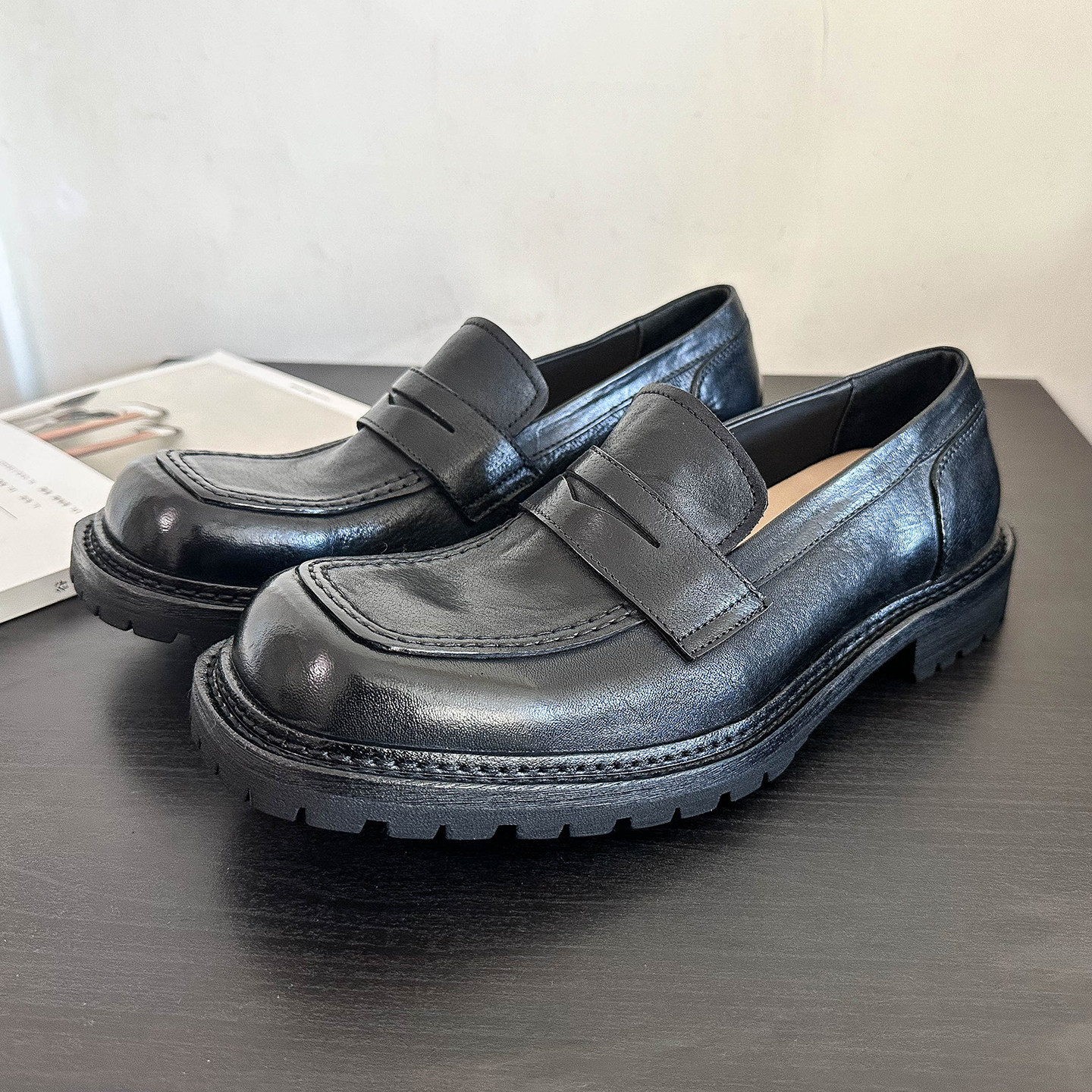 高端老钱风水洗马皮乐福鞋小众宽版方头耐磨低帮翘头鞋男通勤皮鞋