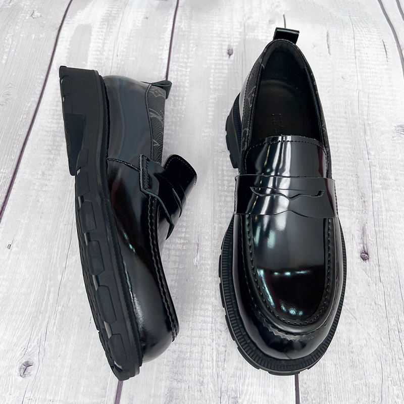 乐福鞋套脚小皮鞋开边珠牛皮亮面