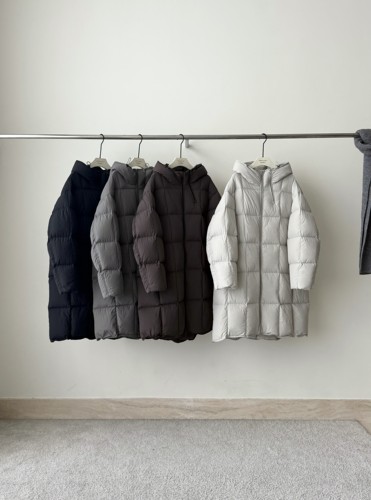 MOCHADAN韩版设计感洋气简约宽松中长款连帽90白鸭绒羽绒服女冬季