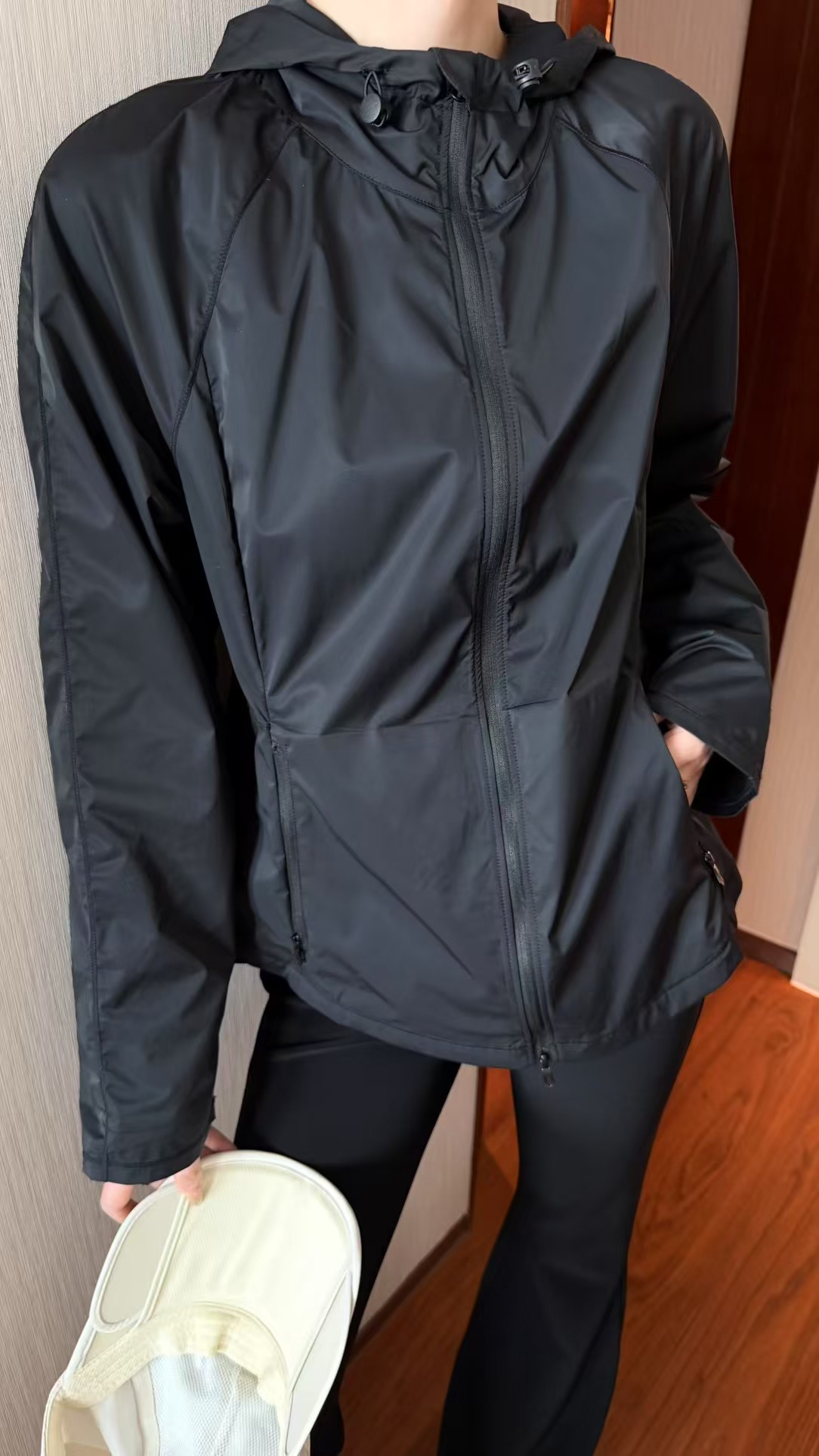 摩登mdeng韩系简约百搭连帽冲锋衣外套女春2026新款夹克上衣2F019