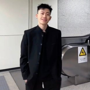 精神小伙痞帅新中式中山装夹克男士赵山河同款高级感立领西装外套