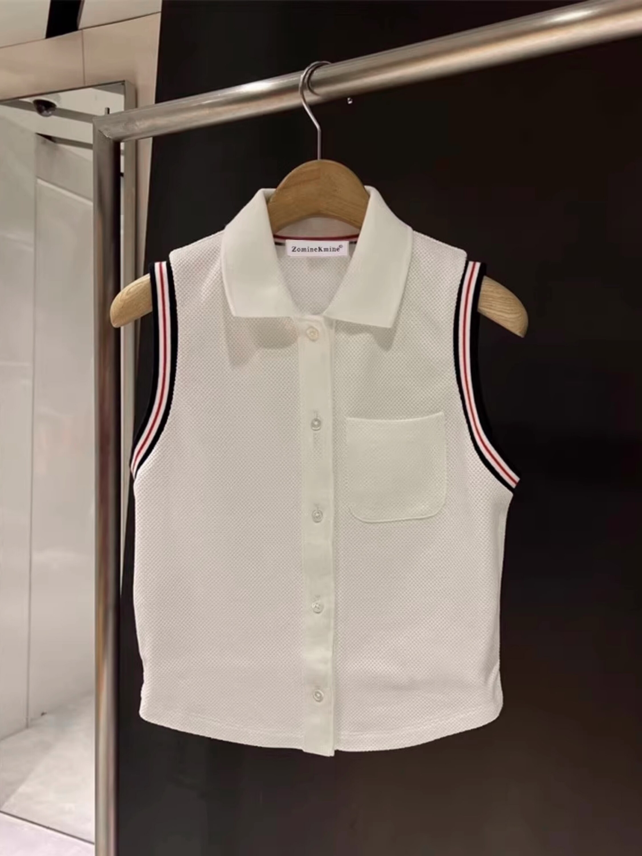 【现货】时尚polo衫修身无袖衬衫t恤女夏季新款白色翻领背心上衣