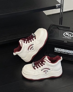 高鹏2024冬真皮小白鞋女新款加绒小众波浪底面包鞋运动板鞋潮5511