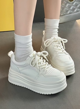 倩儿雅2025秋新款欧货真皮小白鞋女轻便厚底百搭休闲运动鞋女6561