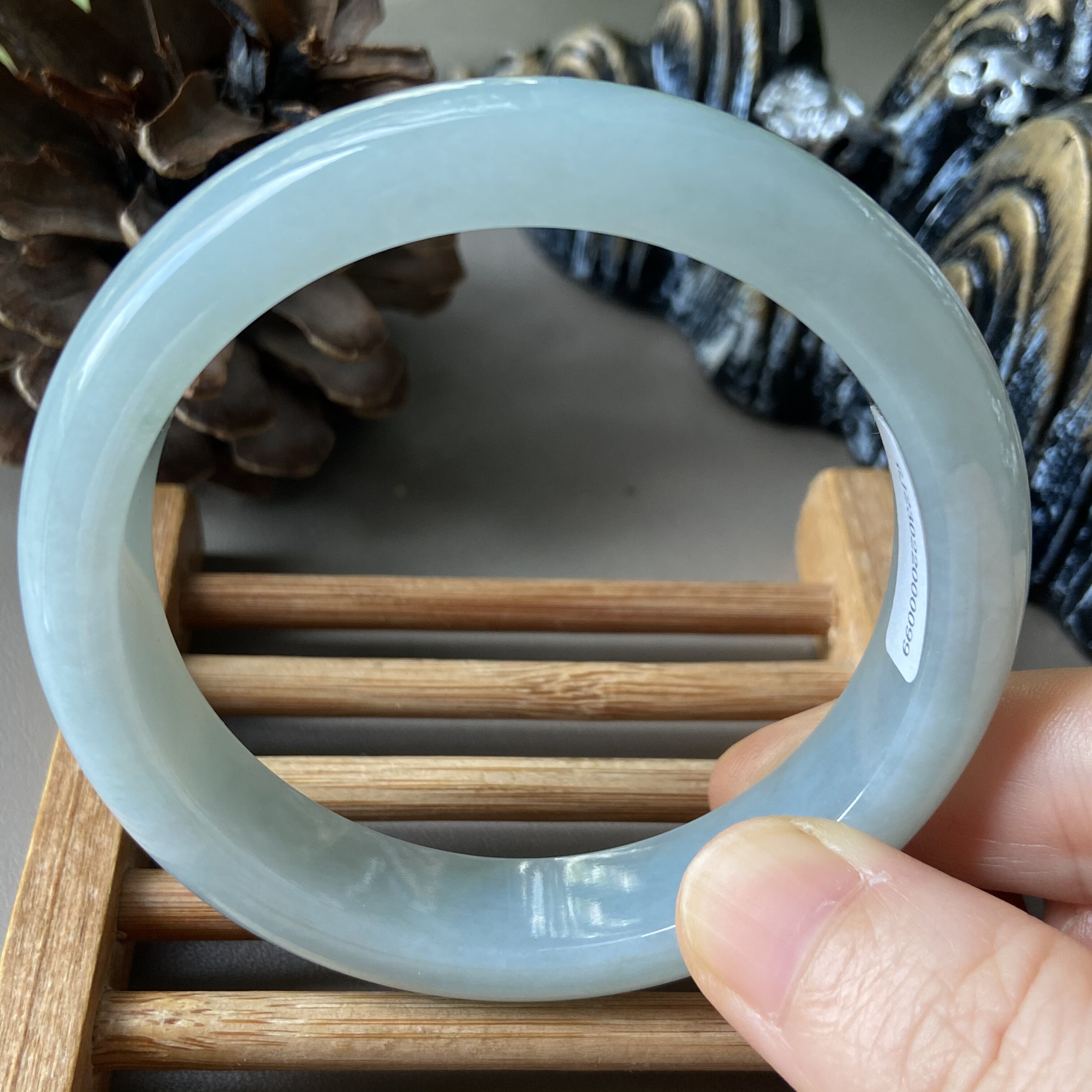 天然缅甸翡翠手镯57冰糯种满绿浅绿玉镯子老坑a货0099带证书