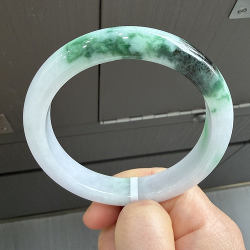 天然缅甸翡翠手镯大号60冰糯种白底青飘绿花59玉镯子老坑a货0052