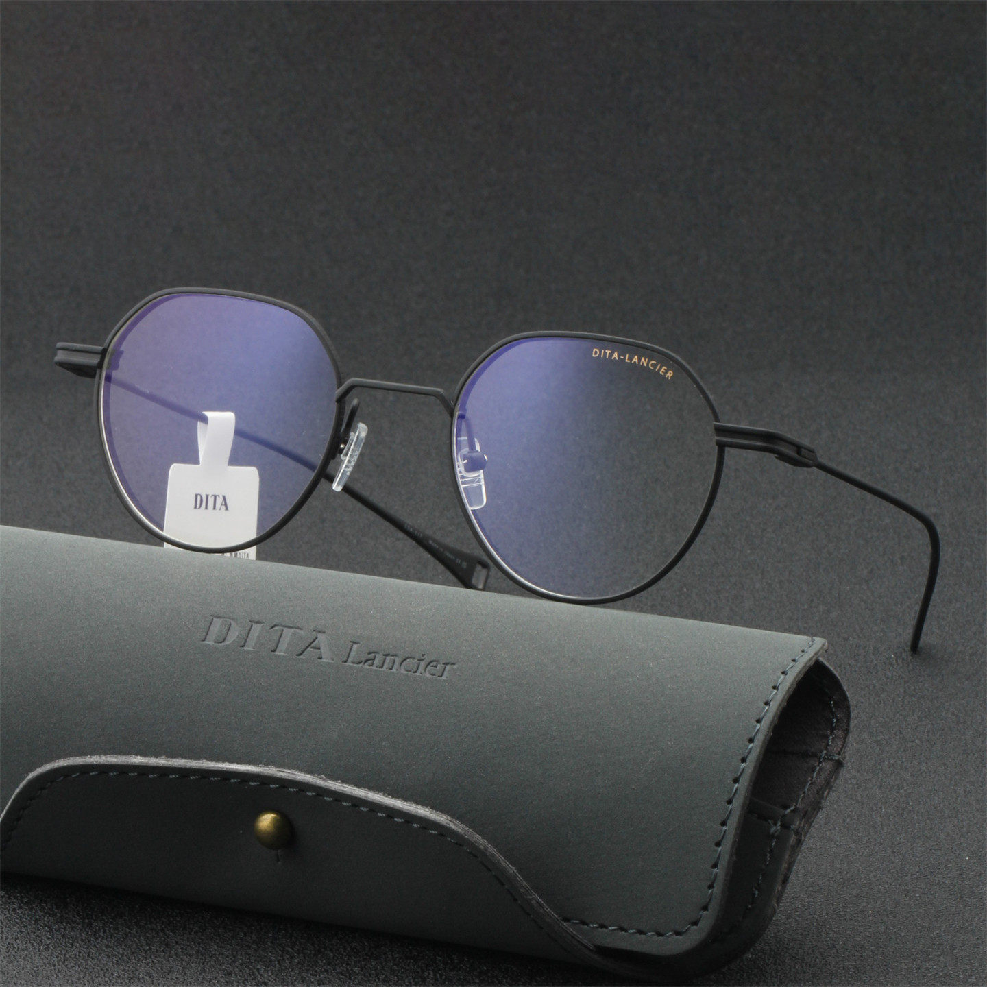 DITA光学眼镜架简约圆形钛金属近视眼镜框男女款同款-DLX117