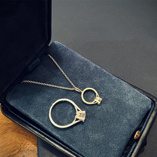 Charms 钻戒项链女纯银镀黄金色带钻戒指印章吊坠锁骨链简约潮