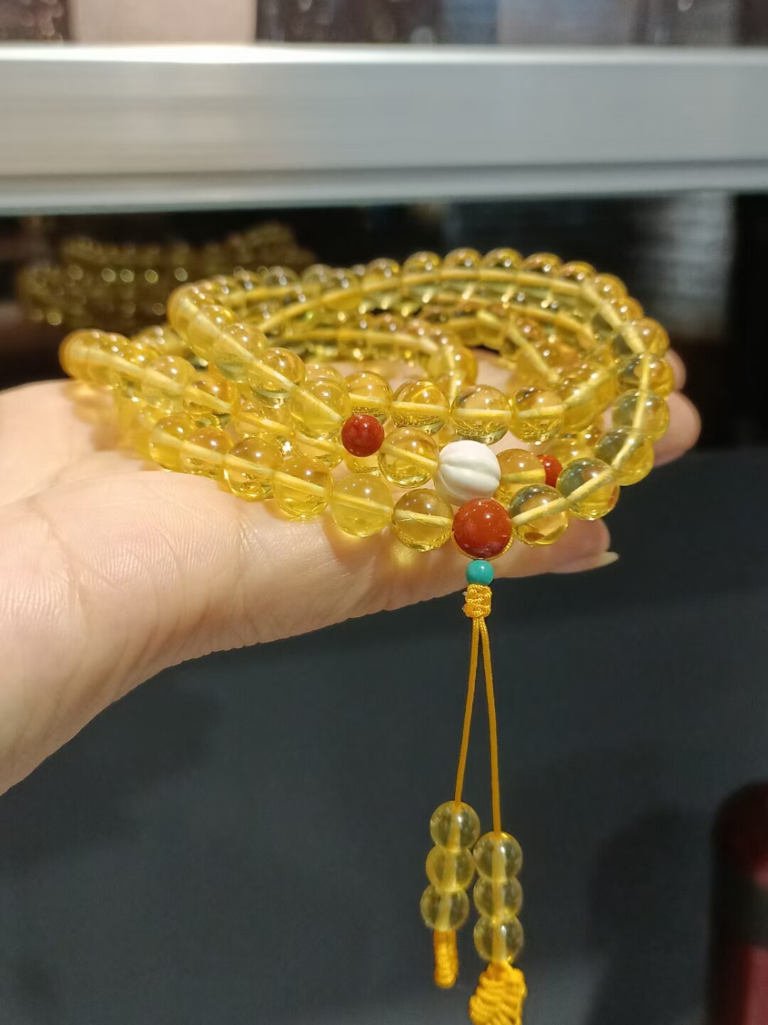 天然金珀108颗念珠