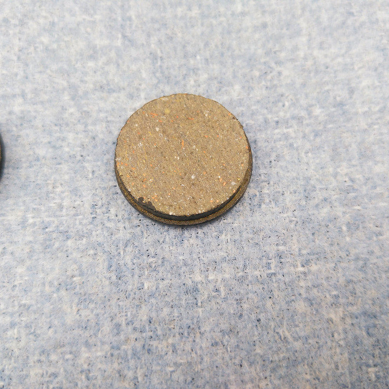 乐益达折叠电动车配件刹车片刹车皮来令片代驾车碟刹器英格威