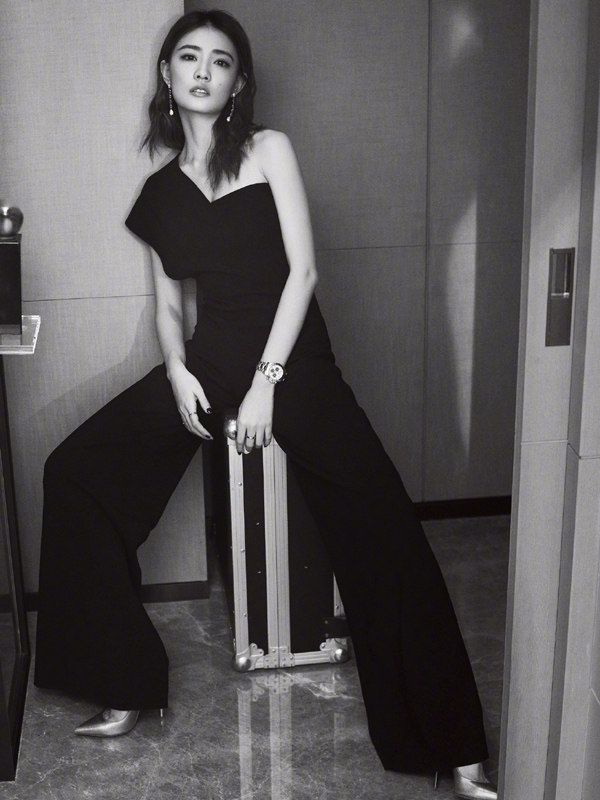 简单大方晚礼服2025新款修身显瘦生日派对宴会主持连体裤平时可穿