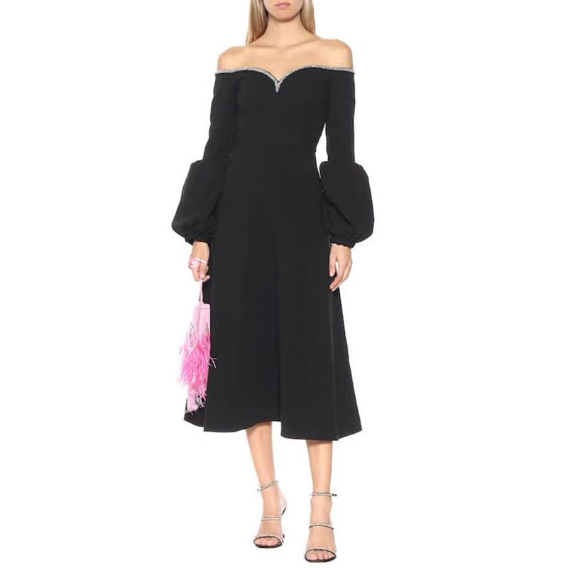 优雅一字肩主持人晚礼服女2024新款高端大气年会小礼服连衣裙显瘦