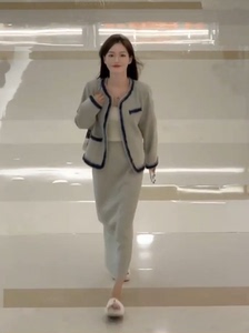 【只此青绿】花色拼接小香风百搭法式开衫外套垂感开叉半裙套装秋