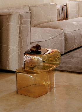 Ferm Living Oscil Sculpture 中古手工琥珀玻璃雕塑落地摆件