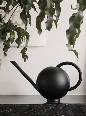 Ferm LIVING Orb Watering Can金属圆形园艺水壶 现代 简约