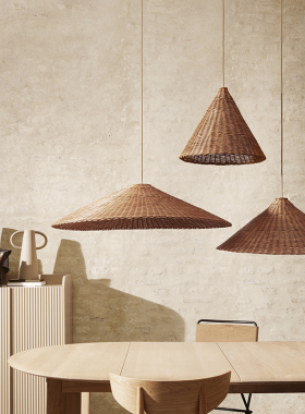 Ferm LIVING DOU系列天然藤编吊灯 手工编织藤编艺术品
