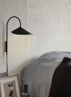 Ferm LIVING 现货Arum系列金属北欧极简风格壁灯床头灯