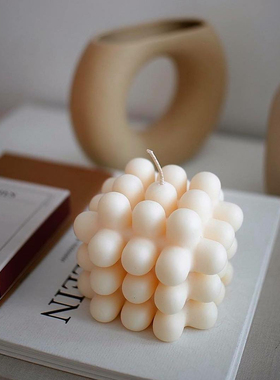 Andrej Urem 纽约INS网红当代艺术建筑雕塑造型3D蜡烛软装摆件