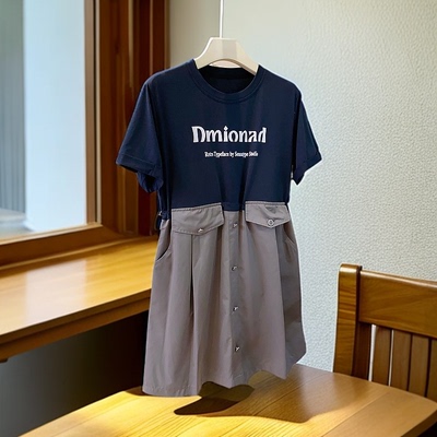 Q7连衣裙女2025夏季新款通勤圆领短袖收腰烫印拼接假两件工装裙子