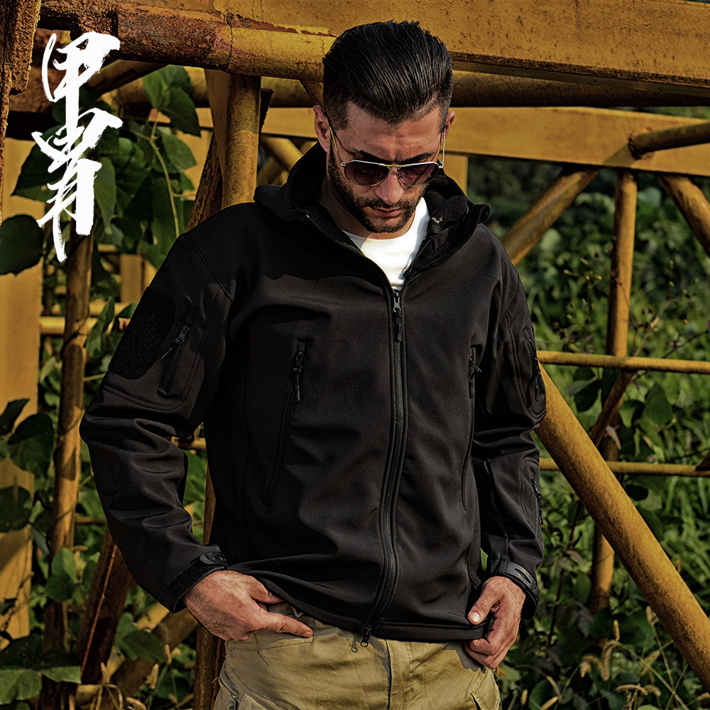 春季新品  甲胄软壳衣抓绒衣防风防水三合一战术冲锋衣迷彩服在类目 户外/登山/野营/旅行用品, 户外服装, 冲锋衣裤, 冲锋衣中 - 来自Buy2taobao.com提供专业的淘宝代购服务