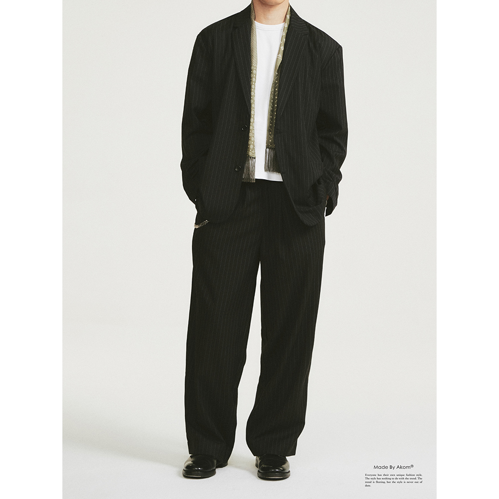 AKOM Online 羊毛混纺条纹百搭直筒宽松西裤