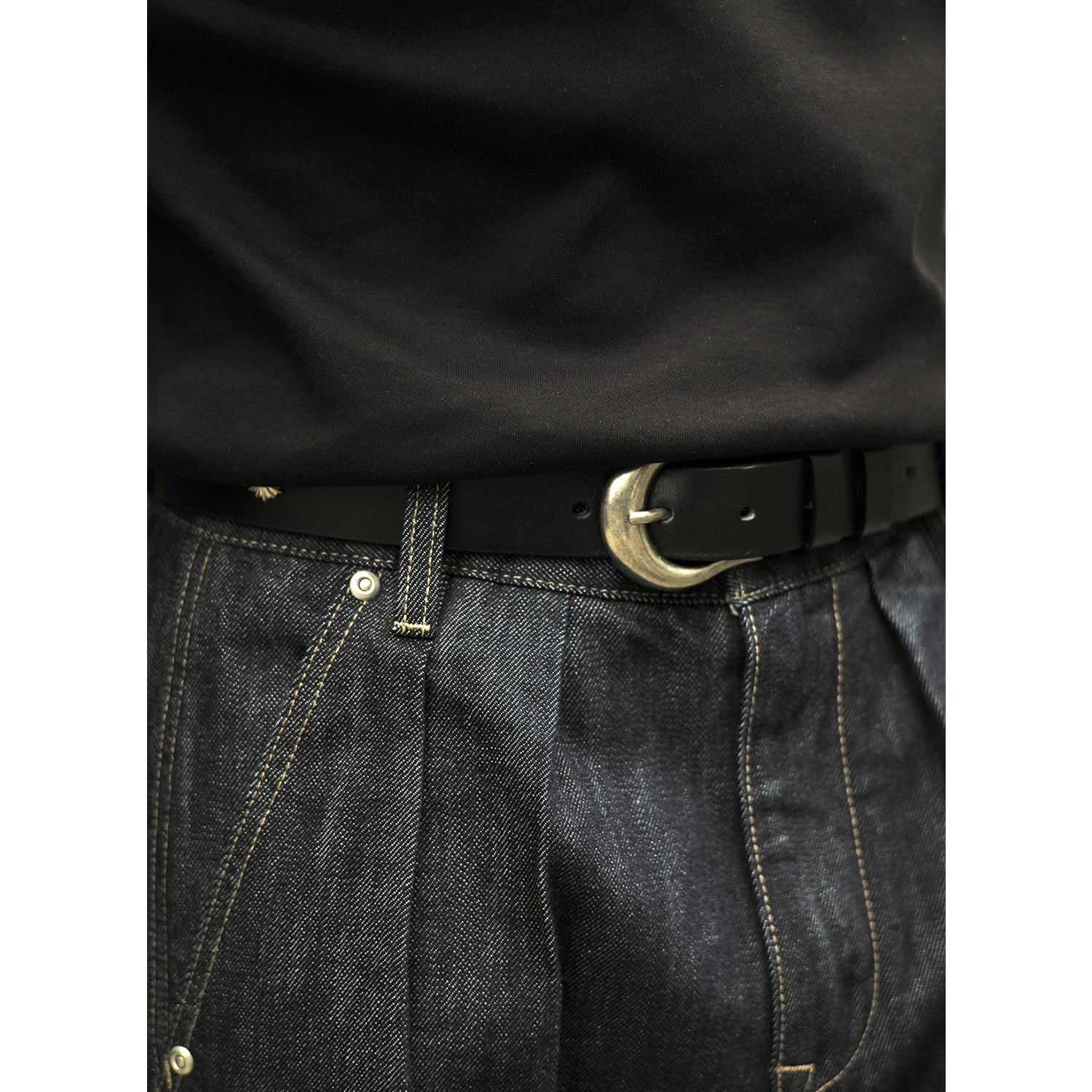 AKOM Online 25SS 意大利牛皮白铜钉百搭黑色经典腰带皮带