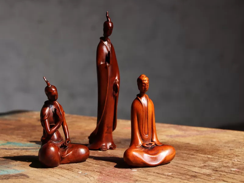 北魏三圣佛黄杨木文玩饰品木雕空间茶室设计搭配