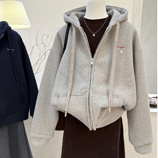 胖妹妹200斤大码慵懒双拉链连帽加绒卫衣女秋冬宽松休闲开衫外套