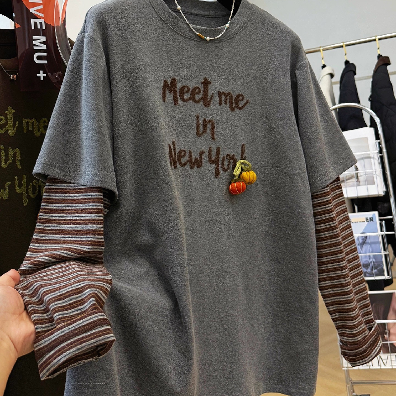 胖妹妹200斤大码高级感条纹长袖假两件打底衫女秋冬德绒磨毛上衣