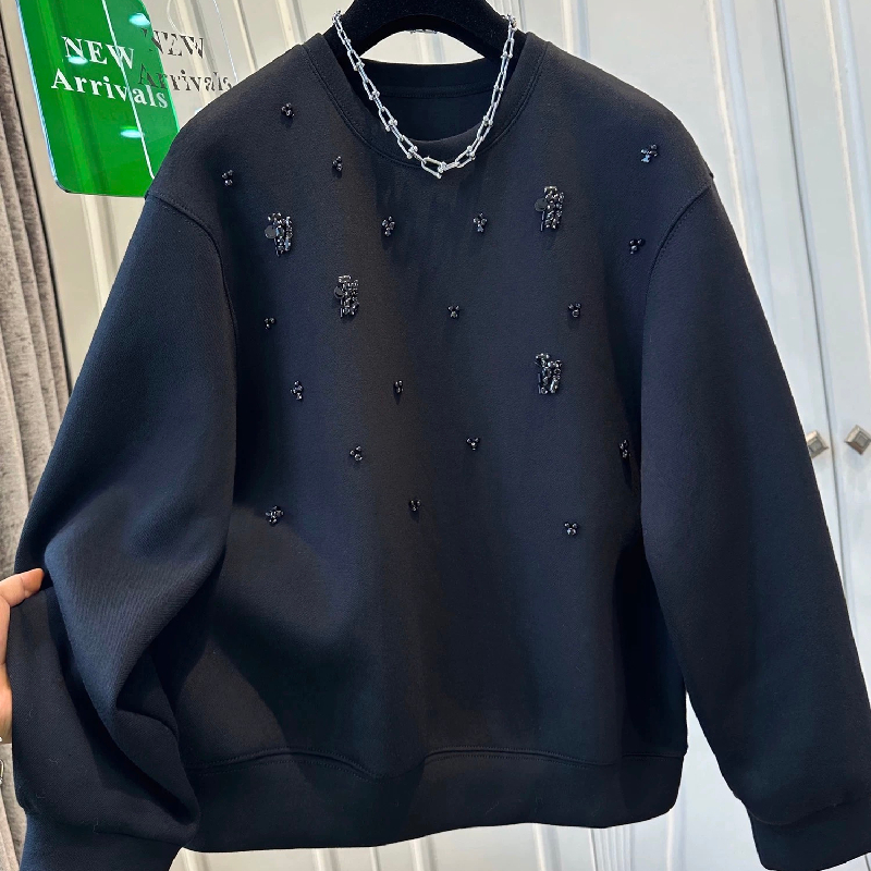 胖mm200斤大码黑色高级感重工钉珠卫衣女早秋绝美巨好看别致上衣