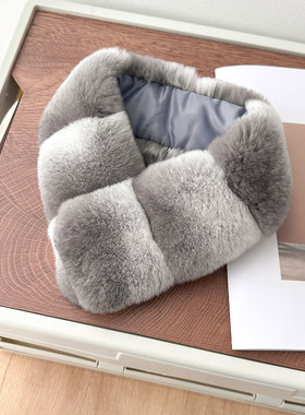 青紫蓝色獭兔毛围巾女冬季保暖皮草围脖百搭渐变色竹节款真毛围巾