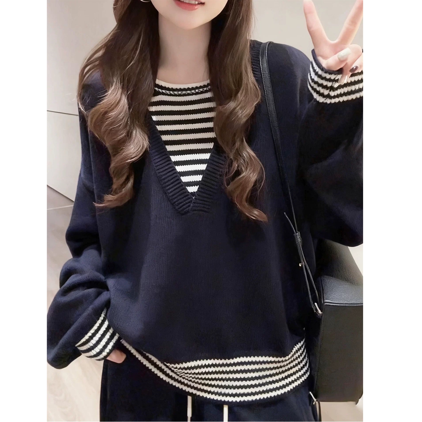 假两件条纹拼接撞色针织衫上衣
