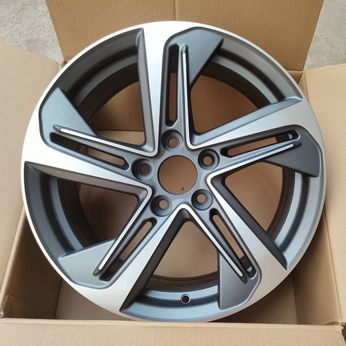 适用于北汽新能源EU5铝合金轮毂