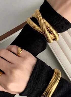 三环弹力手镯中古风格个性复古夸张质感2025新款欧美秋冬小众手环