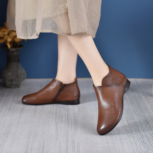 39235牛皮短靴女春秋单靴新款 中老年复古短靴 真皮软底妈妈鞋