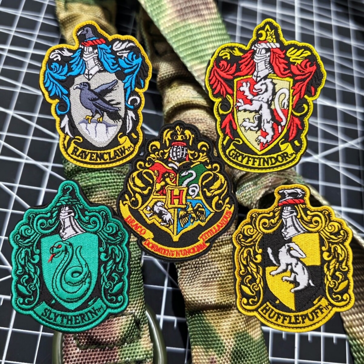 哈利波特四大学院校徽刺绣魔术贴徽章个性背包贴服装装饰动物臂章