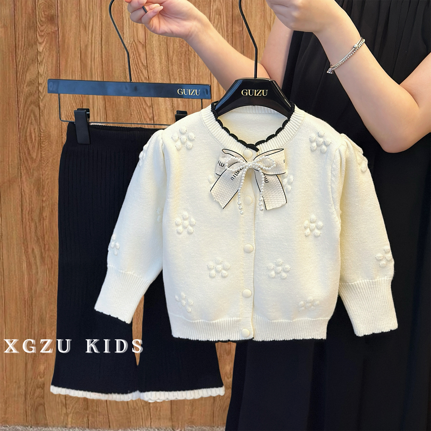 女童小香风套装秋冬时髦开衫上衣