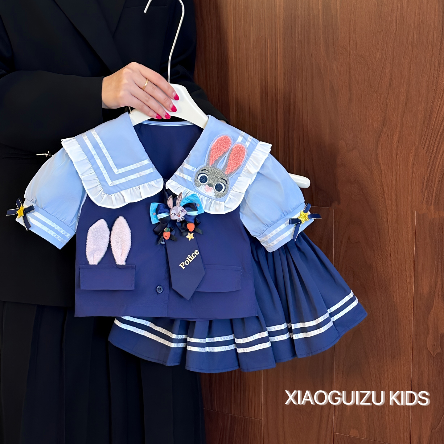 女童朱迪兔子警官衣服夏季女宝宝洋气洛丽塔裙子儿童学院风jk套装