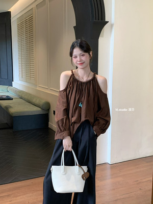 早秋新款设计感纯色编织麻花露肩小衫小众宽松百搭长袖上衣气质女