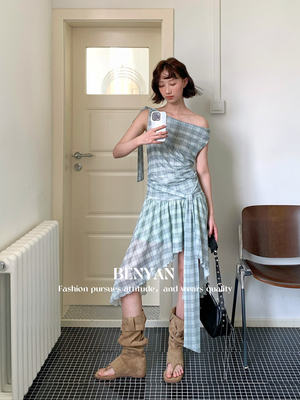 现货BENYAN本言法式曼波薄荷格子连衣裙设计感小众飘带不规则短裙