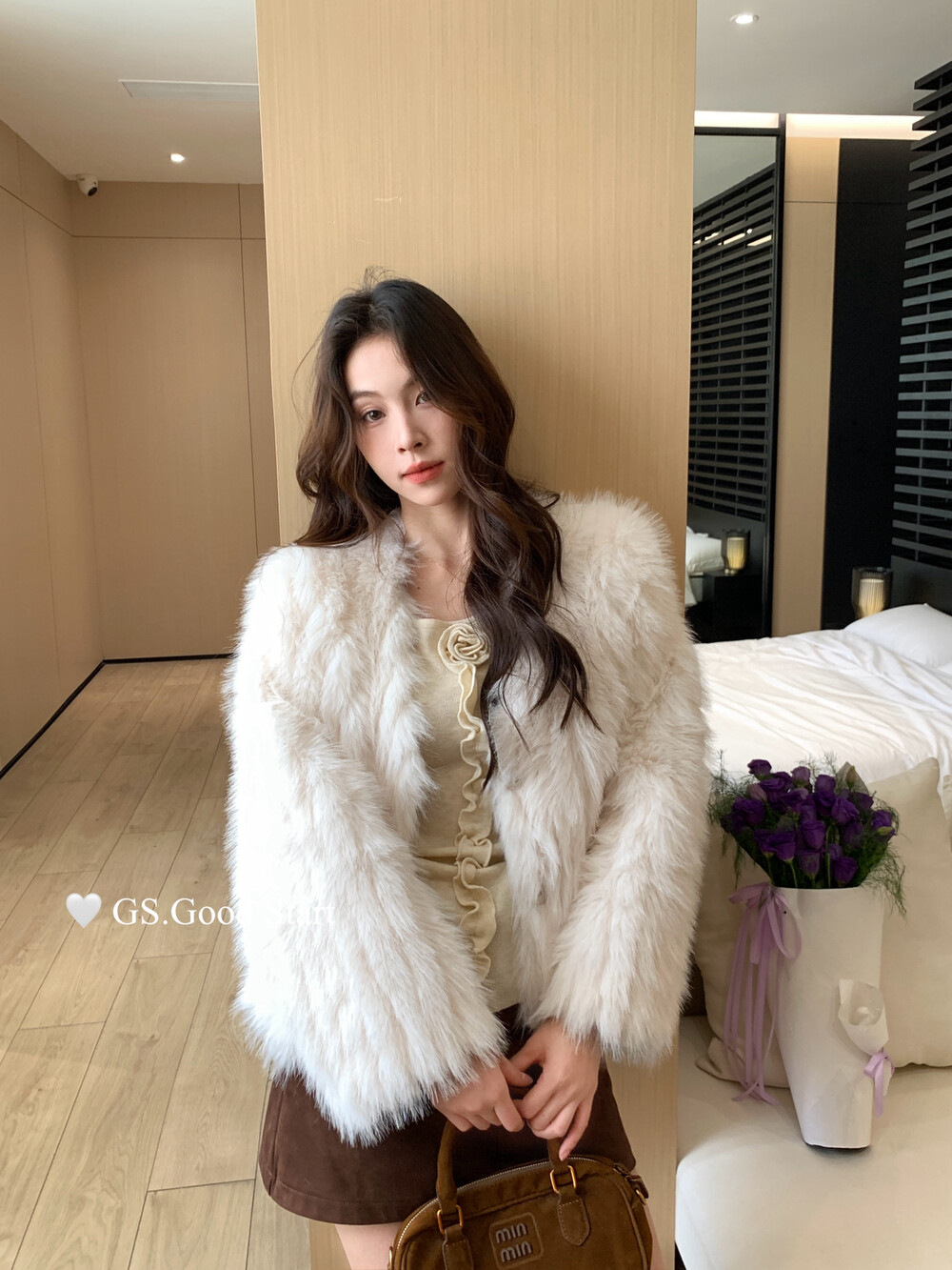 GS矜贵富家女冬季气质高级感环保皮毛一体百搭短外套时髦名媛上衣