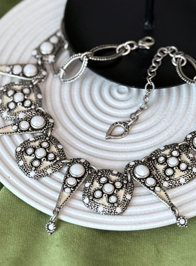 中古法产Taratata奶油珐蛋白石镶嵌设计感银色项链