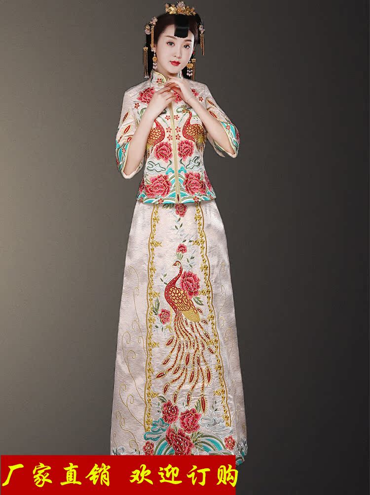 孔雀婚纱