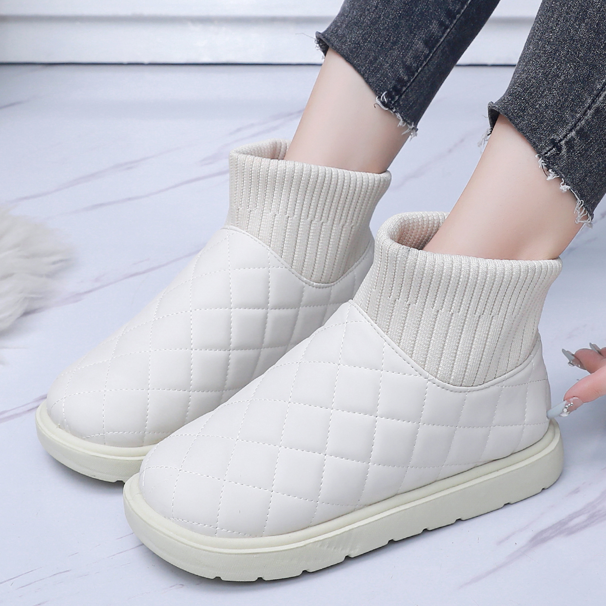 2025年冬季面包靴加绒保暖棉鞋