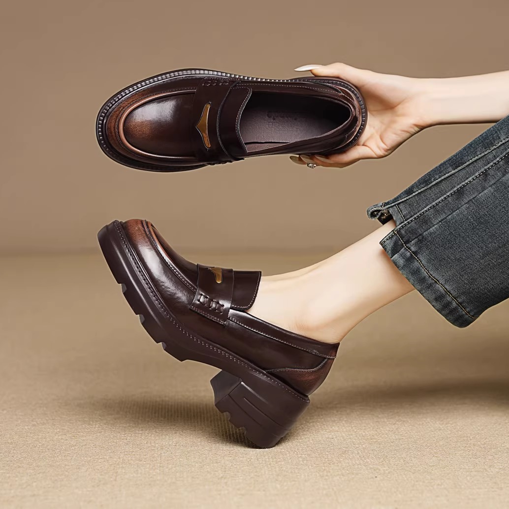 6.5cm真皮厚底擦色英伦风小皮鞋